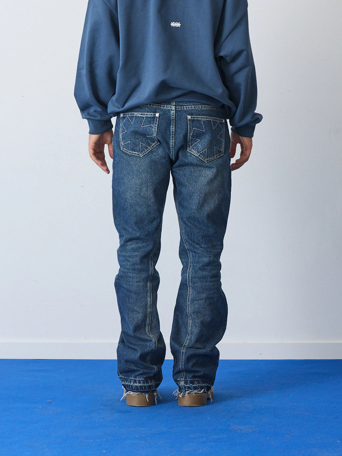 Washed knees Flare denim