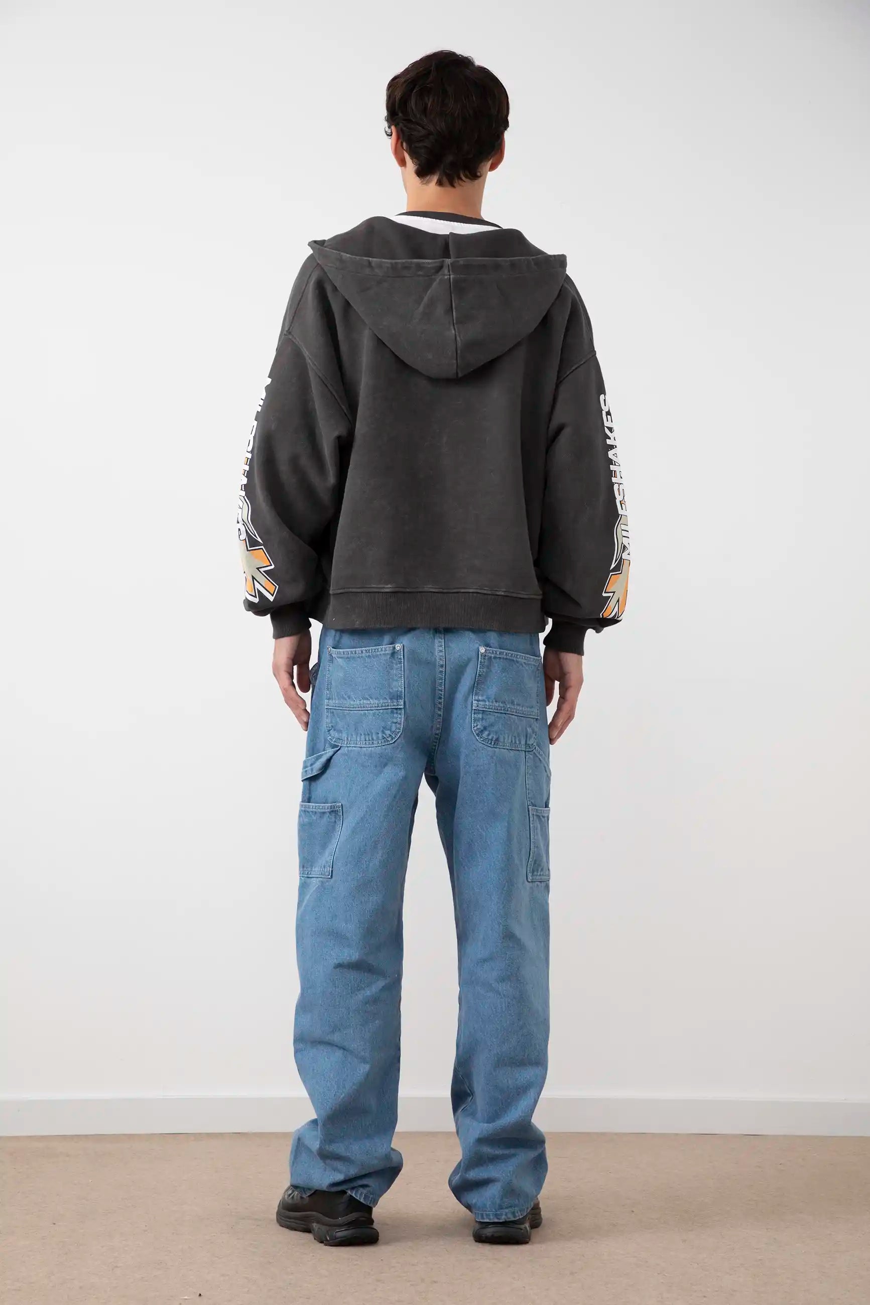 ORNG FLMS ZIPPER